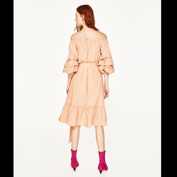 Off shoulder Zara dress - Picture 3 of 4